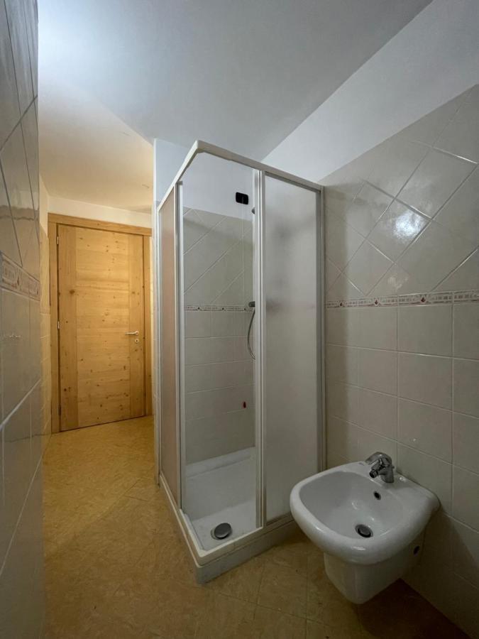 Residence Regina Delle Alpi Santa Caterina Valfurva Eksteriør billede
